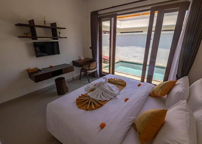 The Tjindra Mata 2 Bedroom Private Pool Ubud 4* パヤンガン