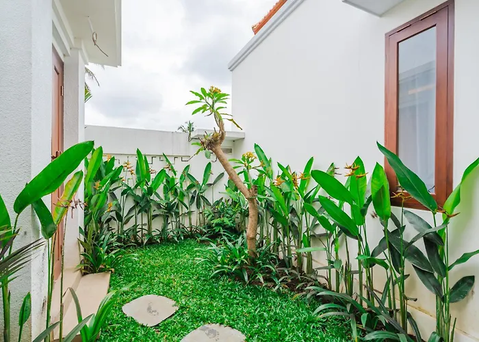 ベッド・アンド・ブレックファスト The Tjindra Mata 2 Bedroom Private Pool Ubud 4*