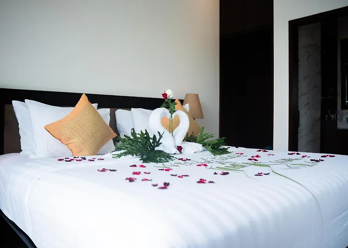 ベッド・アンド・ブレックファスト The Tjindra Mata 2 Bedroom Private Pool Ubud 4*