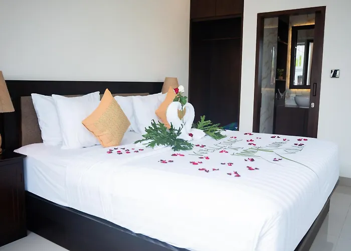 The Tjindra Mata 2 Bedroom Private Pool Ubud ベッド・アンド・ブレックファスト パヤンガン