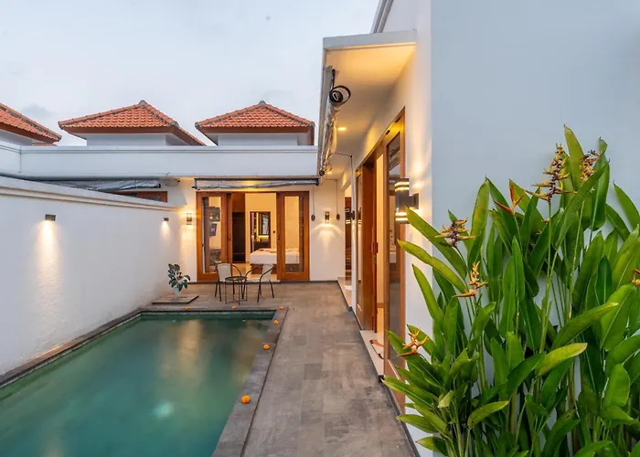 The Tjindra Mata 2 Bedroom Private Pool Ubud 4*