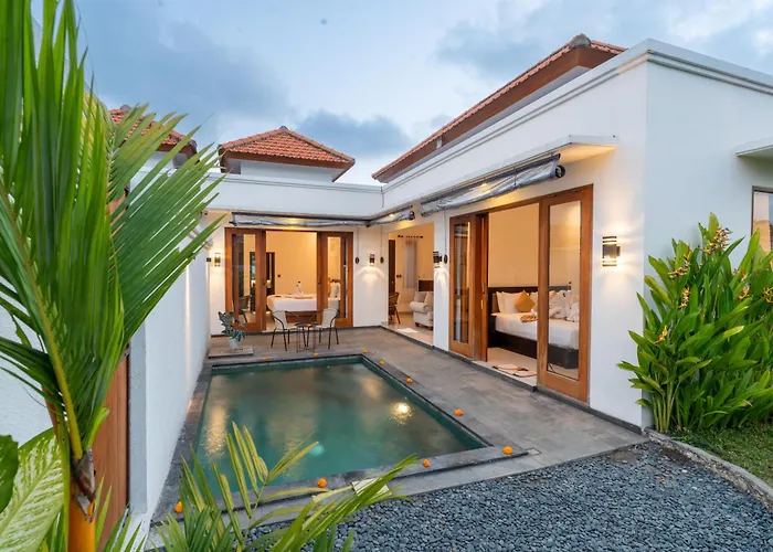 The Tjindra Mata 2 Bedroom Private Pool Ubud 4* Payangan