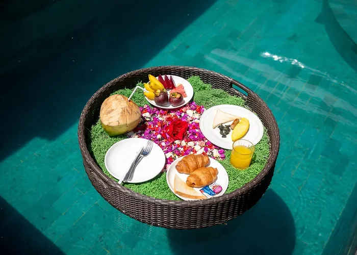 The Tjindra Mata 2 Bedroom Private Pool Ubud 4* Payangan
